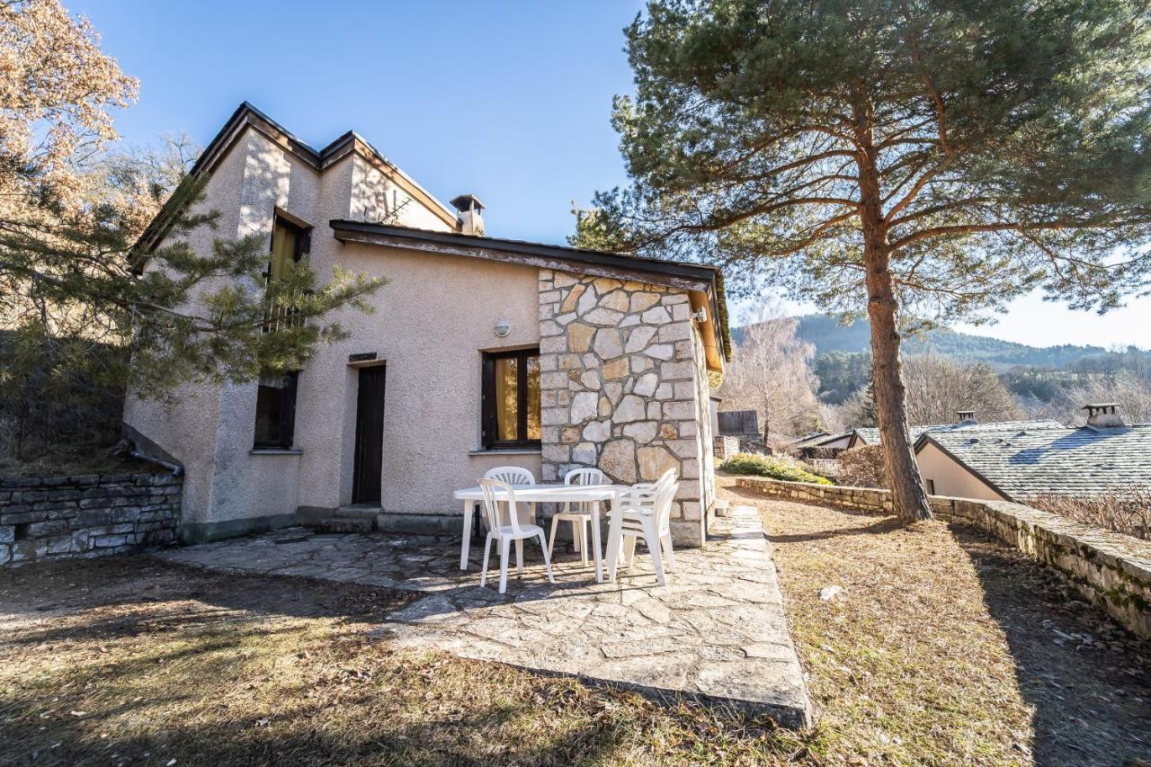 Village De Gites De Chanac Exterior foto